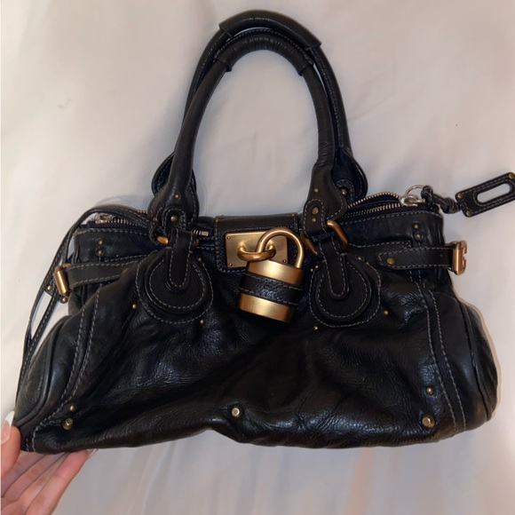 Gorgeous Chloe Paddington Medium sized, Black with Gold lock & key - Picture 5 of 11
